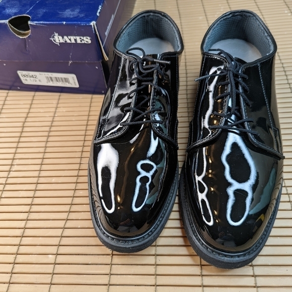 Bates Dress ,Formal, wedding, prom Uniform Shoe Men's Size 10.5 E High Gloss Bla - Picture 3 of 10